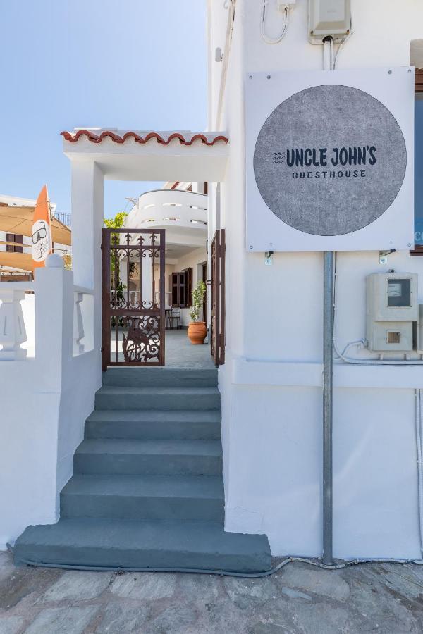 Uncle John'S Guesthouse สโกเปลอสทาวน์ ภายนอก รูปภาพ